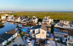 116 CLYDE LANE, MANAHAWKIN, NJ 08050