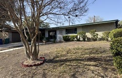 5123 Village Trail, San Antonio, TX 78218