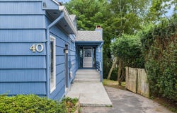 40 Glenwood Place, New London, CT 06320