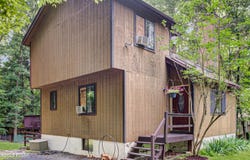 1321 Pocono Mountain Lake Drive, Bushkill, PA 18324