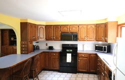 55 Franklin St, West Boylston, MA 01583