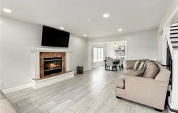 14733 Hickory Drive, Bonner Springs, KS 66012