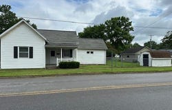 423 S 7th Street, Cambridge, OH 43725
