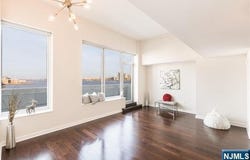 1000 Avenue At Port Imperial PH702, Weehawken, NJ 07086