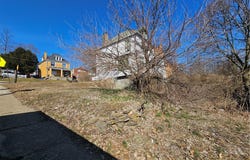 1329 Rockland Ave, Beechview, PA 15216