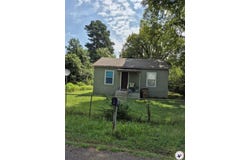 107 Grant, Hooks, TX 75561