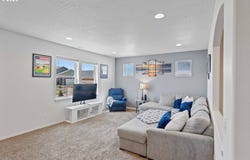 764 SEACREST DR, Bandon, OR 97411