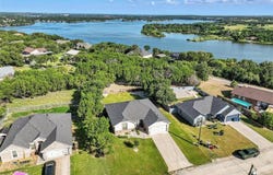 2810 Catfish Court, Granbury, TX 76048
