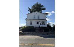 1475 Plainfield Pike, Johnston, RI 02919