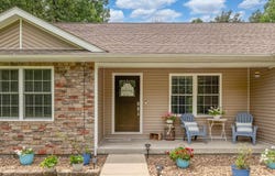 812 Whitecotton Drive, Carterville, IL 62918