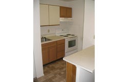 727 Black Horse Pike Apt 2-2, Pleasantville, NJ 08232