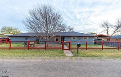 624 Pleasant Lane, Clyde, TX 79510