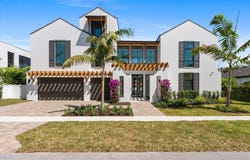 880 NE 3rd Avenue, Boca Raton, FL 33432