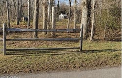 48 Charles Street, Matawan, NJ 07747