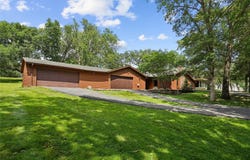 5118 Panorama Drive, Panora, IA 50216