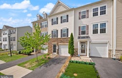 241 SCHRAMM Loop, STEPHENS CITY, VA 22655