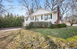 61 Rustic Lane, East Hartford, CT 06118