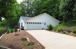 174 Cove Crossing, Franklin, NC 28734
