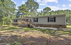 216 Mobley Lane, Pink Hill, NC 28572