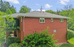 110 Steinbach Ln, Jefferson Hills, PA 15025