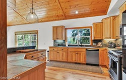 316 Brisboys Rd, Sagle, ID 83860