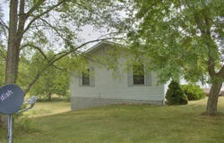 8015 E Sanders Road, Vestaburg, MI 48891