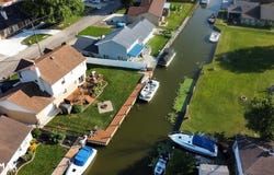 46855 Roselane Dr, Chesterfield Twp, MI 48047