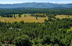 1521 Selkirk Rd, Sandpoint, ID 83864
