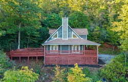 2104 Pooh Corner, Hiawassee, GA 30546