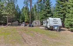 7608 E Tellum Ave, Athol, ID 83801