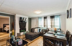 332 Mosswood Ln, IowaCity, IA 52246