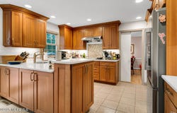 44 Tall Tree Road, Middletown, NJ 07748
