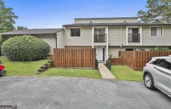 292 Twiggs, Peachtree City, GA 30269
