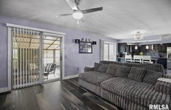 55 PINE Cove, Springfield, IL 62712