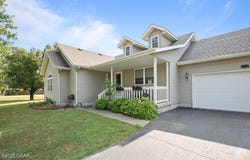 10019 County Loop 213, Webb City, MO 64870
