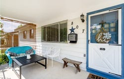 807 Hollywood Boulevard, Elyria, OH 44035