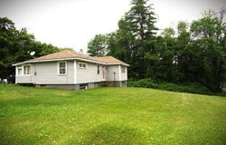 78 Blackmer Rd, Southbridge, MA 01550