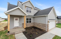 146 E Chloe Lane, Republic, MO 65738