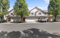 896 W Willow Lake Loop, Coeur d'Alene, ID 83815