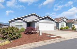 561 WILDCAT CANYON RD, Sutherlin, OR 97479