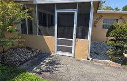 6840 NW 8th St, Margate, FL 33063