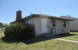 436 N 2nd St, WaKeeney, KS 67672