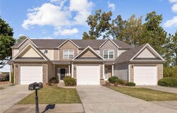1558 PARAMOUNT VIEW Trace, Sugar Hill, GA 30518