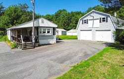 1650 N Belfast Avenue, Vassalboro, ME 04989