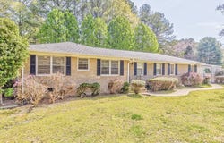 800 N College, Cedartown, GA 30125