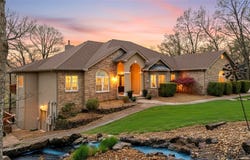 40 Chelmsworth Drive, Bella Vista, AR 72715