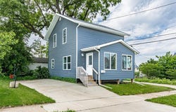110 14th Street NW, Cedar Rapids, IA 52405