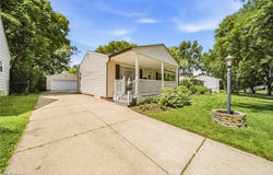1118 Terrell Drive, Akron, OH 44313