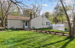 5749 Grandview Boulevard, Mound, MN 55364