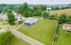 208 Maple Street, Baltic, OH 43804